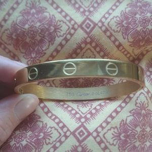 Cartier love bracelet